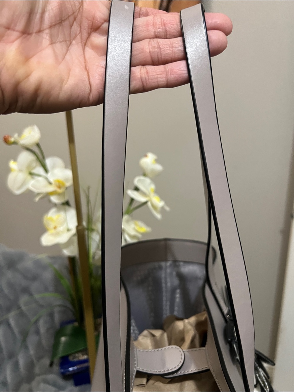 Kate Spade Owl Star Bright Little Len Gray Leather Tote EUC retail $398 - Picture 4 of 10